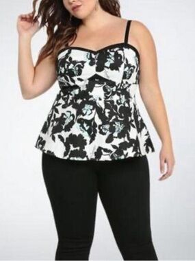 Torrid Black and White Floral Peplum Top